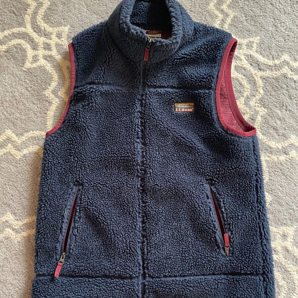 LL Bean fleece vest